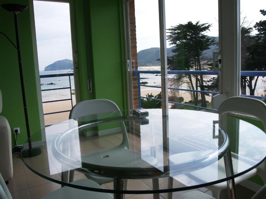 Apartamentos Zenit Mar Noja Phòng bức ảnh